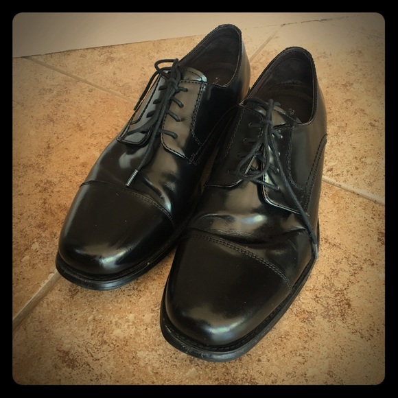 johnston & murphy atchison cap toe